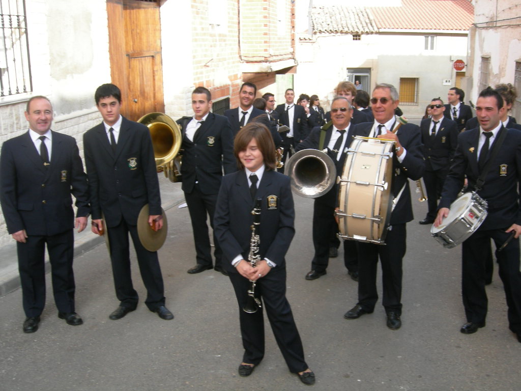 Mar&iacute;a con toda la Banda